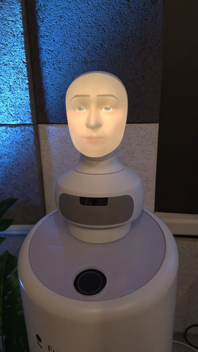 Furhat Robotics (Sweden) Furhat (1)