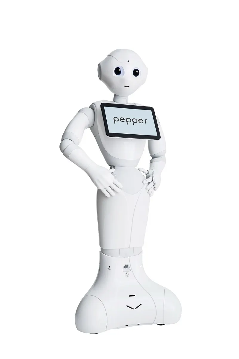 SoftBank Robotics / Aldebaran (Japan/France) Pepper (2)