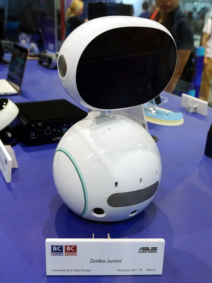 ASUS (Taiwan) Zenbo (1)